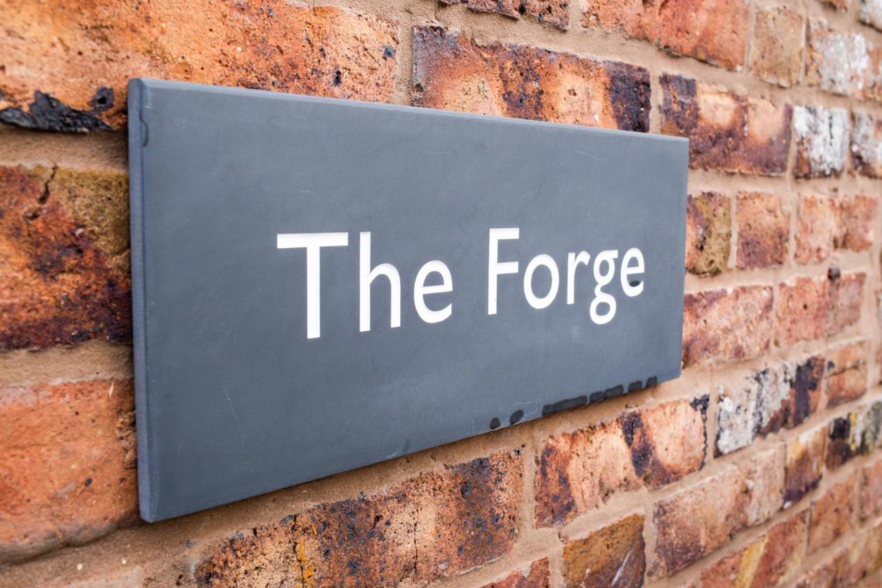 The Forge - Beautiful Contemporary Barn - Hot Tub Villa Bridgnorth Exterior photo